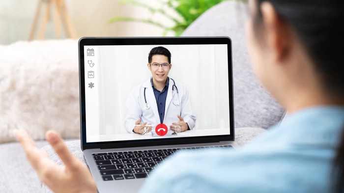 8 Reasons to Consult with a Medical Professional Online 8 Reasons to Consult with a Medical Professional Online