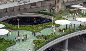 Gallery of Transforming Urban Spaces: How to Reintegrate Large-Scale ...